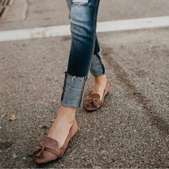 STONE TASSEL LOAFER - Picture 6 of 8